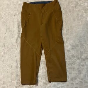 Women with Control. Golden mustard leggings. 22”inseam.Side pockets.Control top.